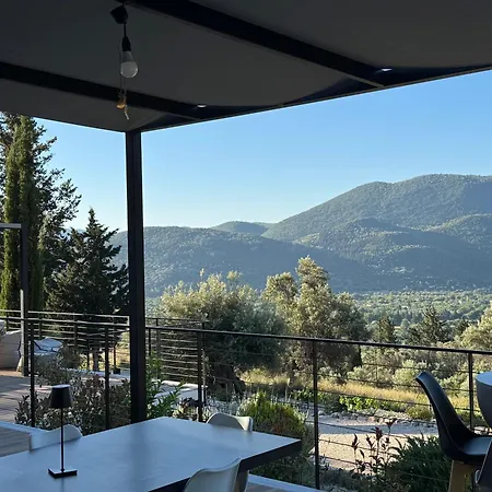 بيت للعطل Vasiliki Houses